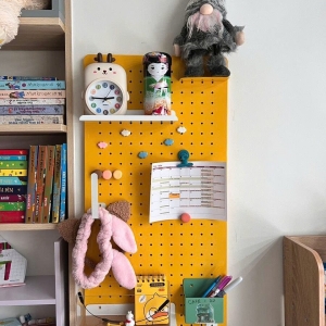 Pegboard cho bé học tập Dola Home