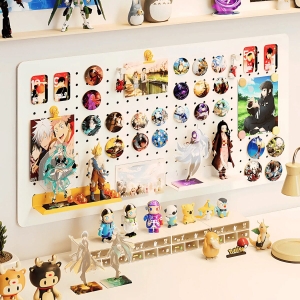 Pegboard Anime Dola Home