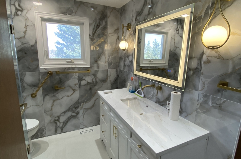 Modern Custom Bathroom Renovation